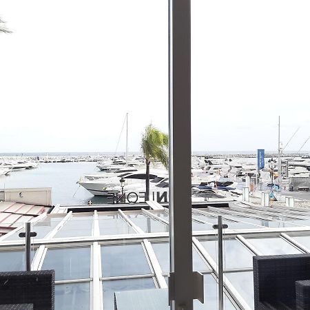 Front Port Line Sleeps 6 Apartment Марбеля Екстериор снимка
