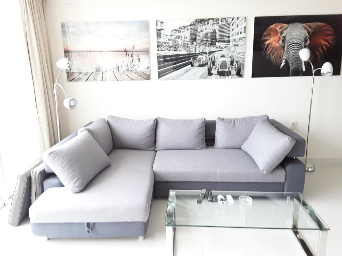 Front Port Line Sleeps 6 Apartment Марбеля Екстериор снимка
