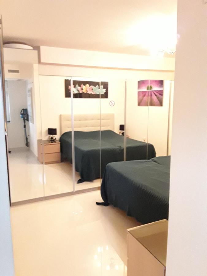 Front Port Line Sleeps 6 Apartment Марбеля Екстериор снимка