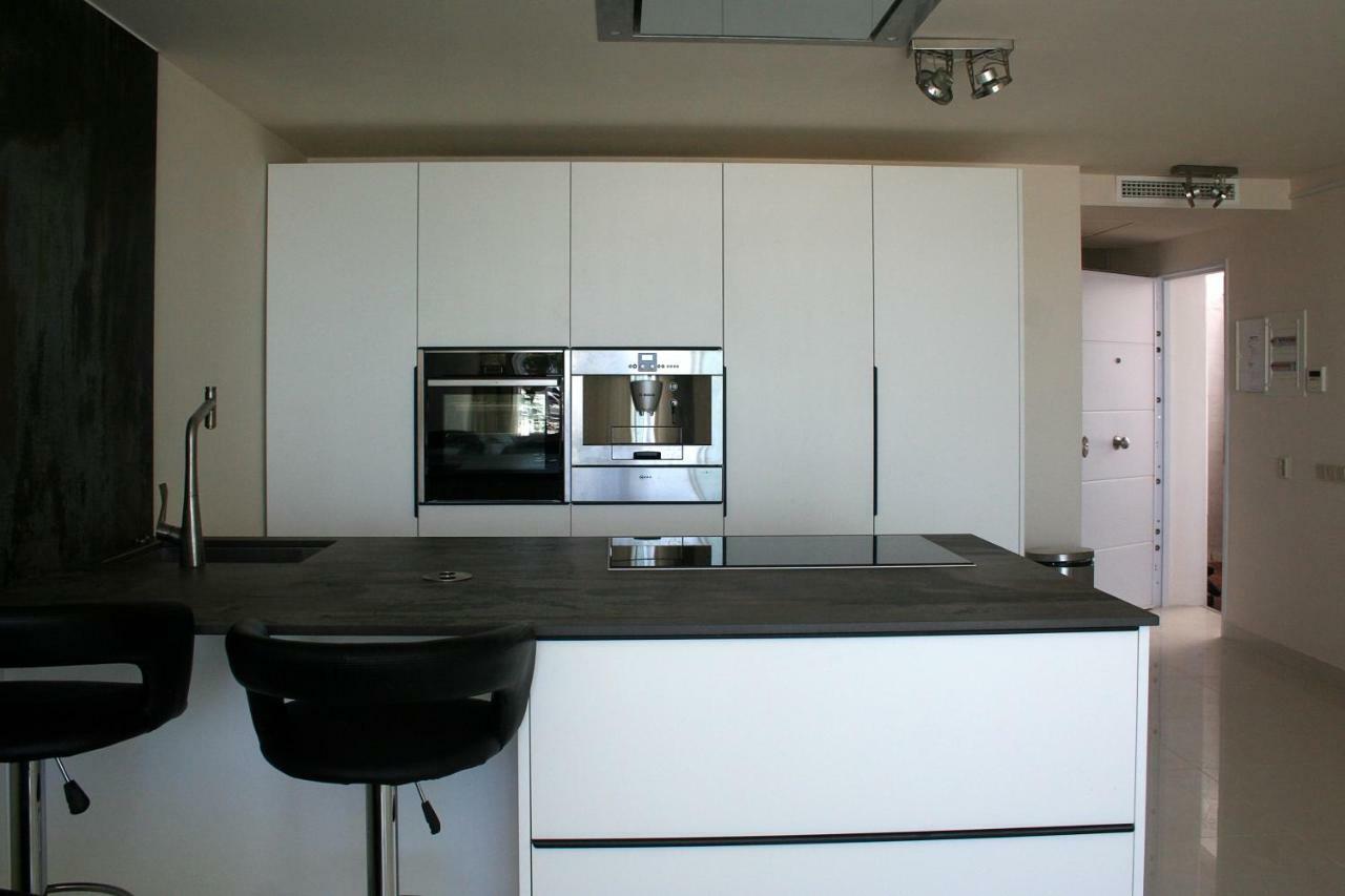 Front Port Line Sleeps 6 Apartment Марбеля Екстериор снимка